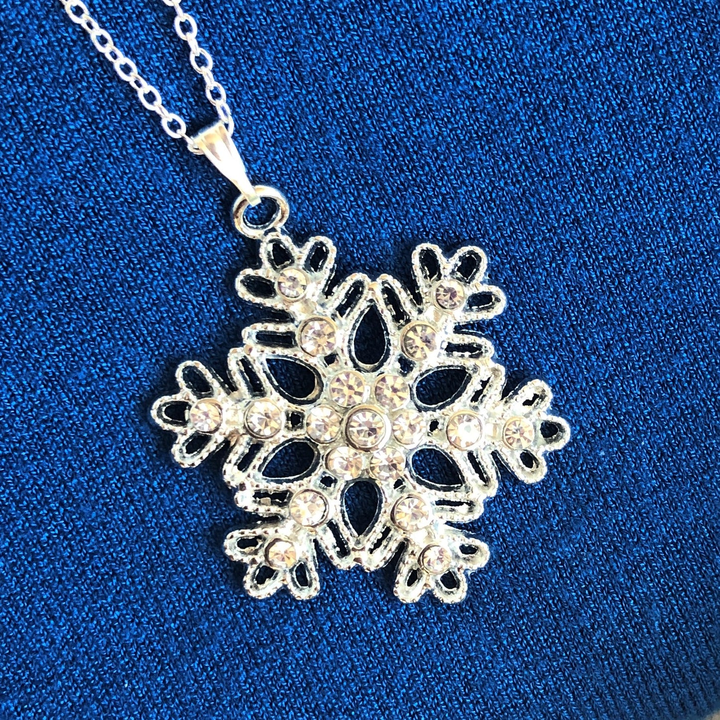 Let it Snow! Snowflake Pendant