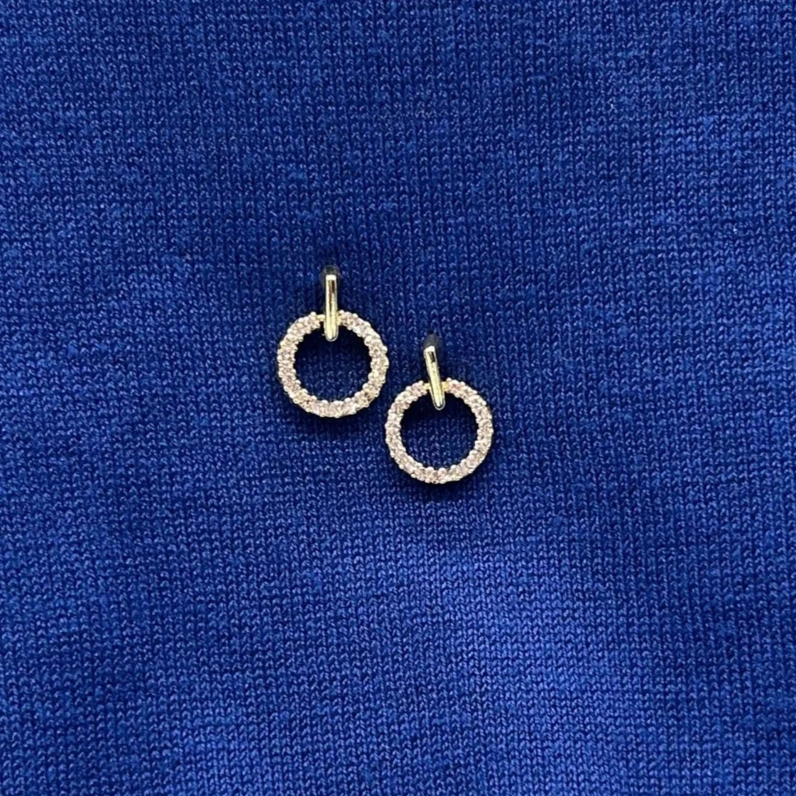 Grace Circle Stud Earrings